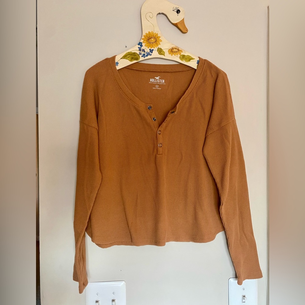 Hollister waffle thermal Henley long sleeve basic caramel tan medium